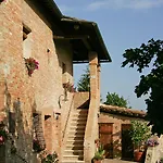 Podere Il Pero Bed and Breakfast Σιένα