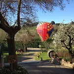Bed and Breakfast Podere Il Pero 4*