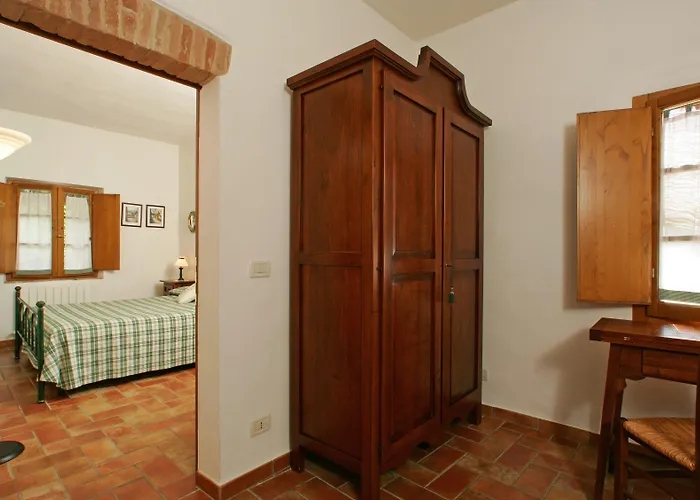 Podere Il Pero 4* סיינה