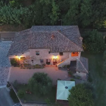 Podere Il Pero Oda ve Kahvaltı Siena